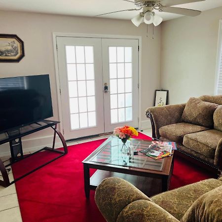 Near French Quarter Nice Two Bedrooms+ New Orleans Eksteriør billede
